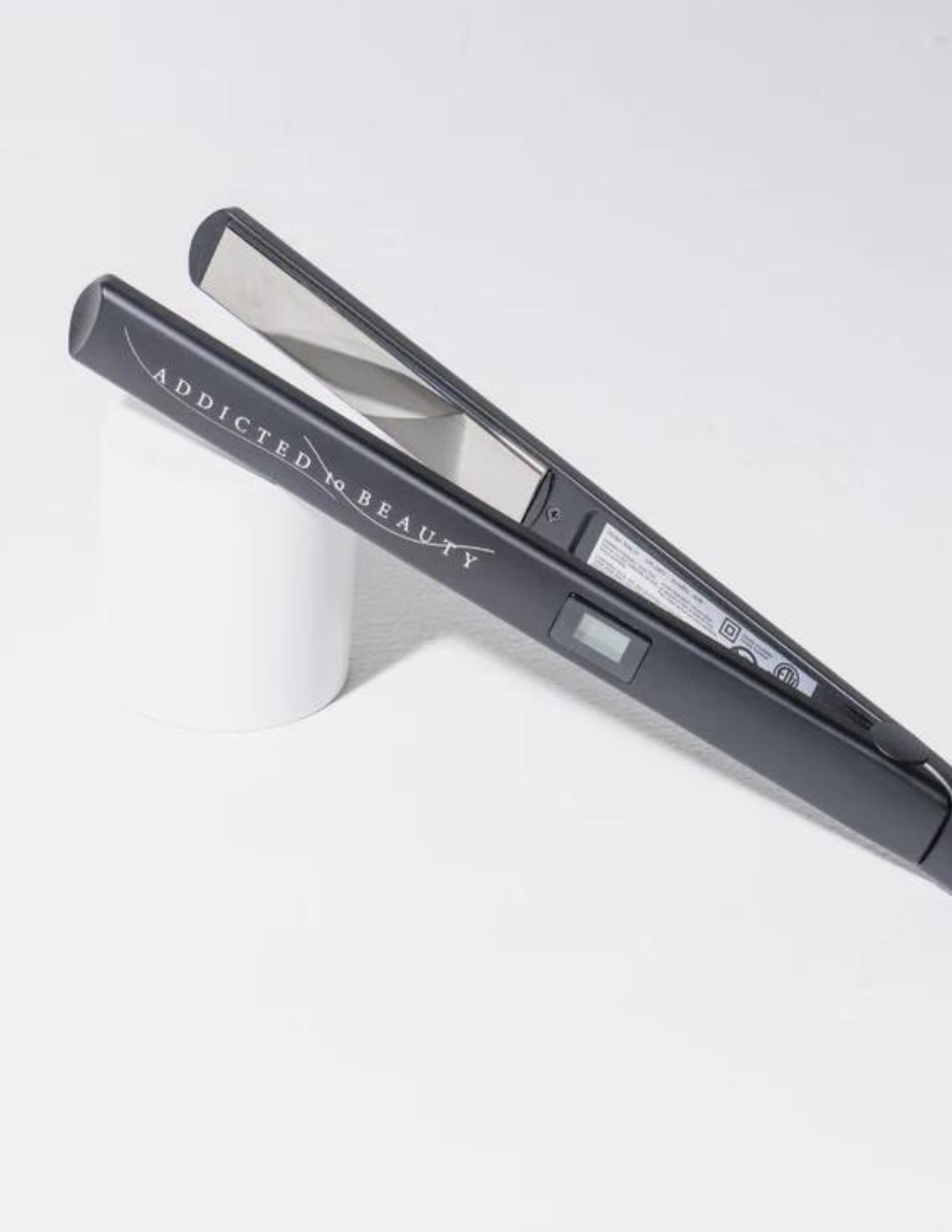 Professional hair straightener