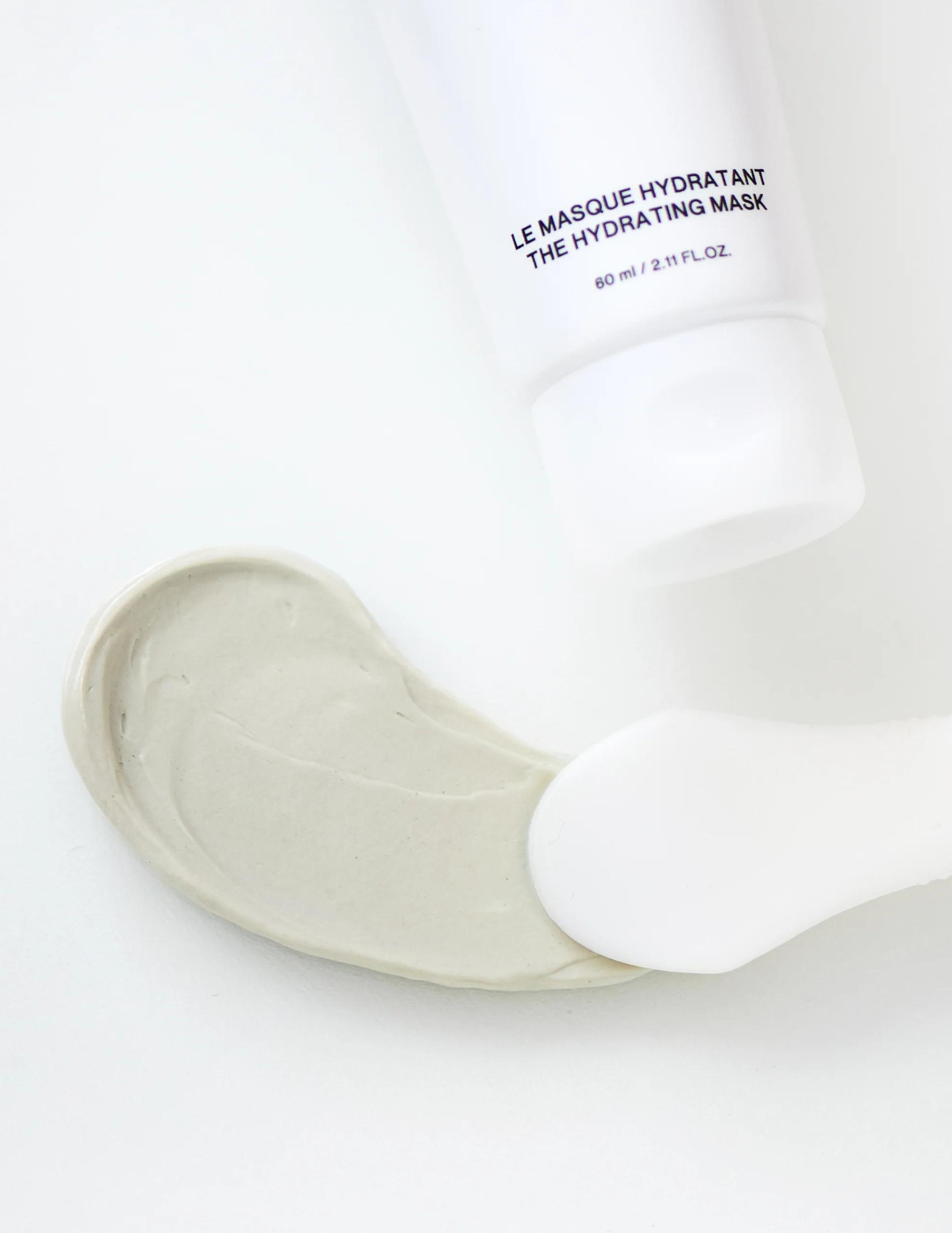 The mask applicator
