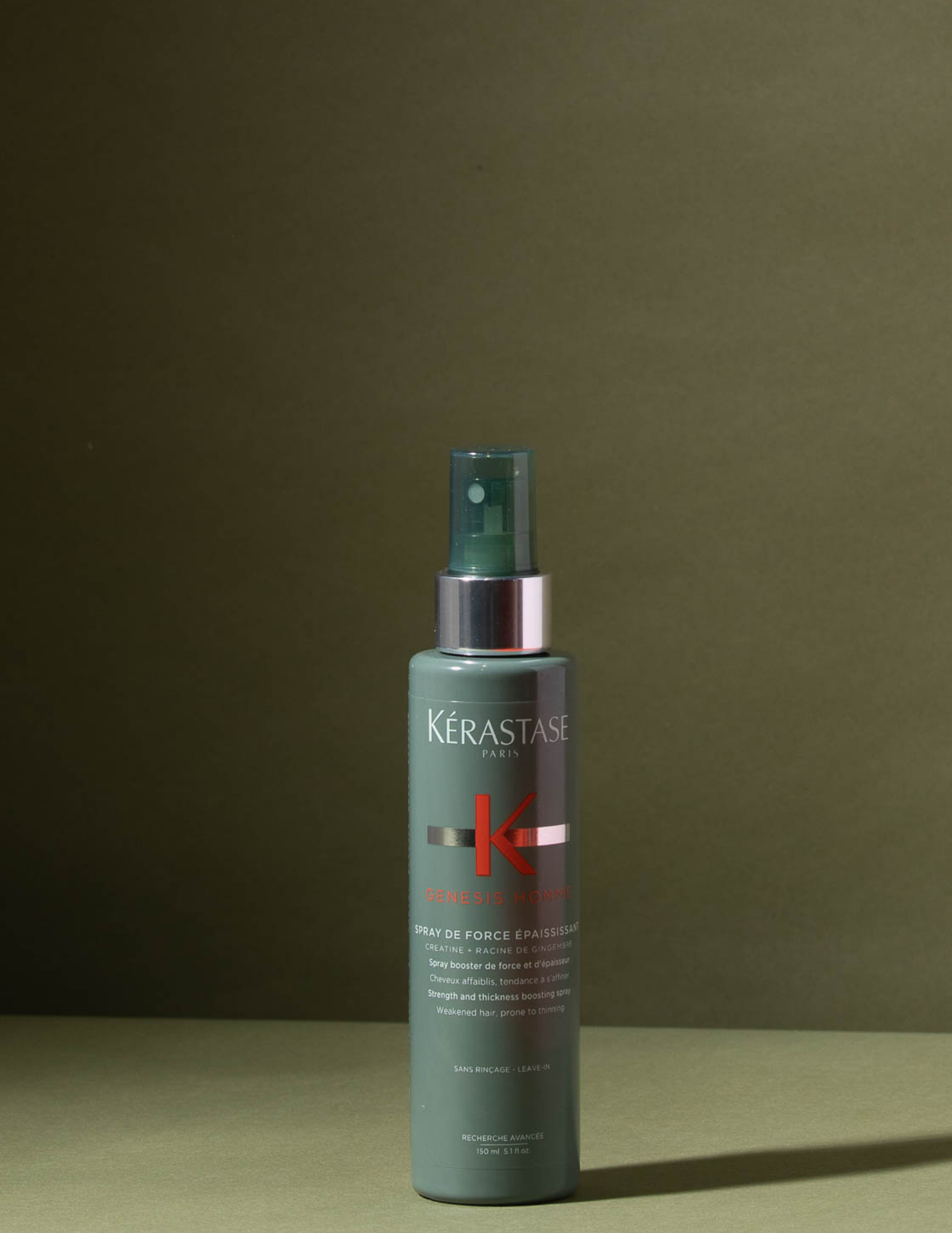 Kérastase Genesis Homme : Le spray de force épaississant est un spray coiffant qui aide les cheveux à récupérer leur épaisseur en plus de leur donner plus de force. Livraison rapide et gratuite dès 50$ - Conseils personnalisés