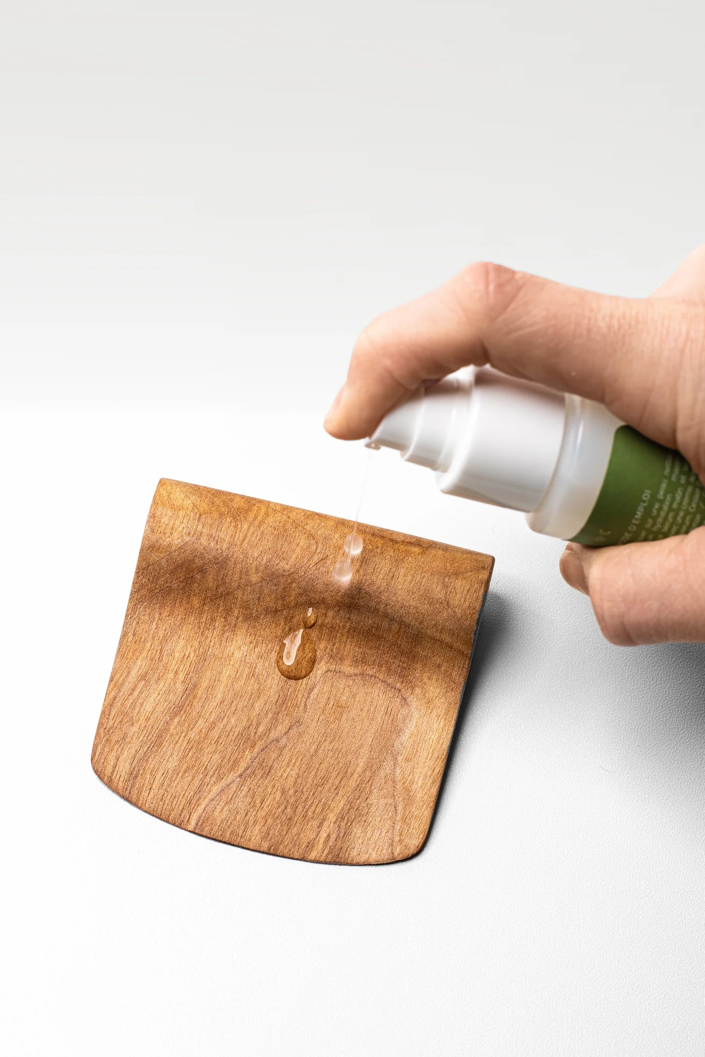 Sérum d'acide hyaluronique matcha & mandarine