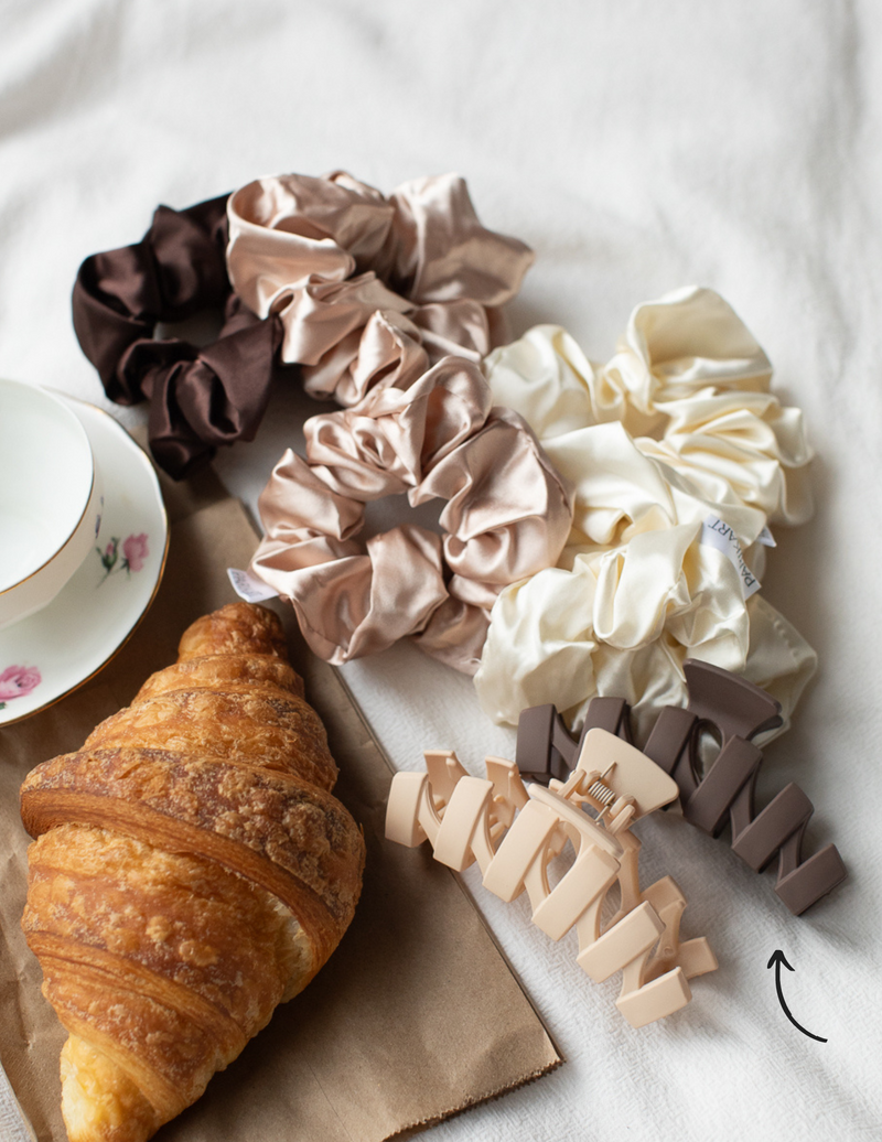 La pince Croissant au chocolat