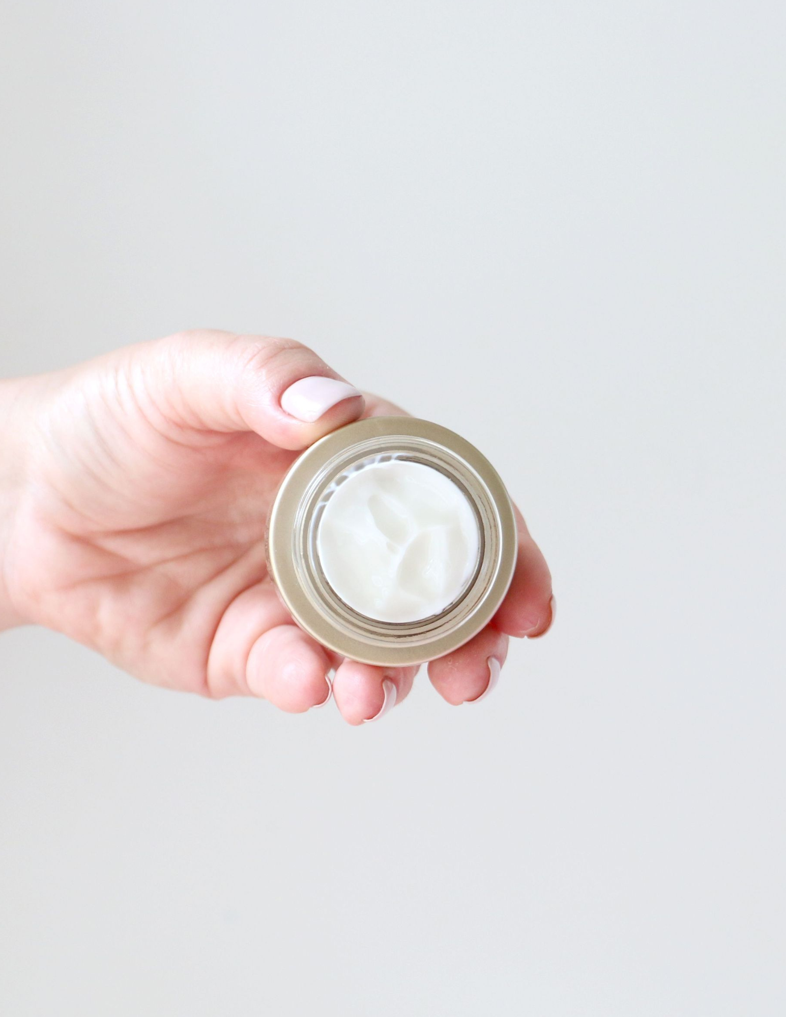 Crème liftante luxe pour les yeux