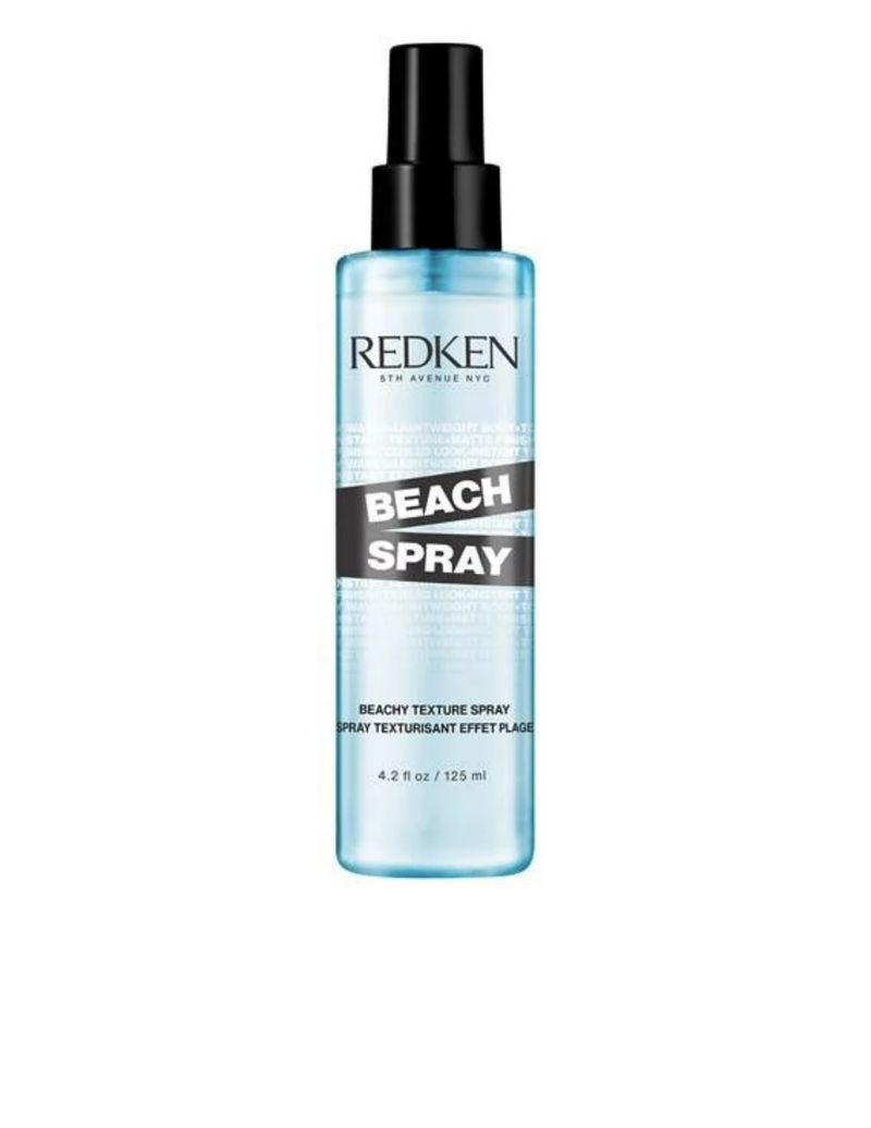 Le Beach spray Redken est un spray sans sel de mer à contrôle moyen qui permet de styliser les looks effet plage ondulés. 