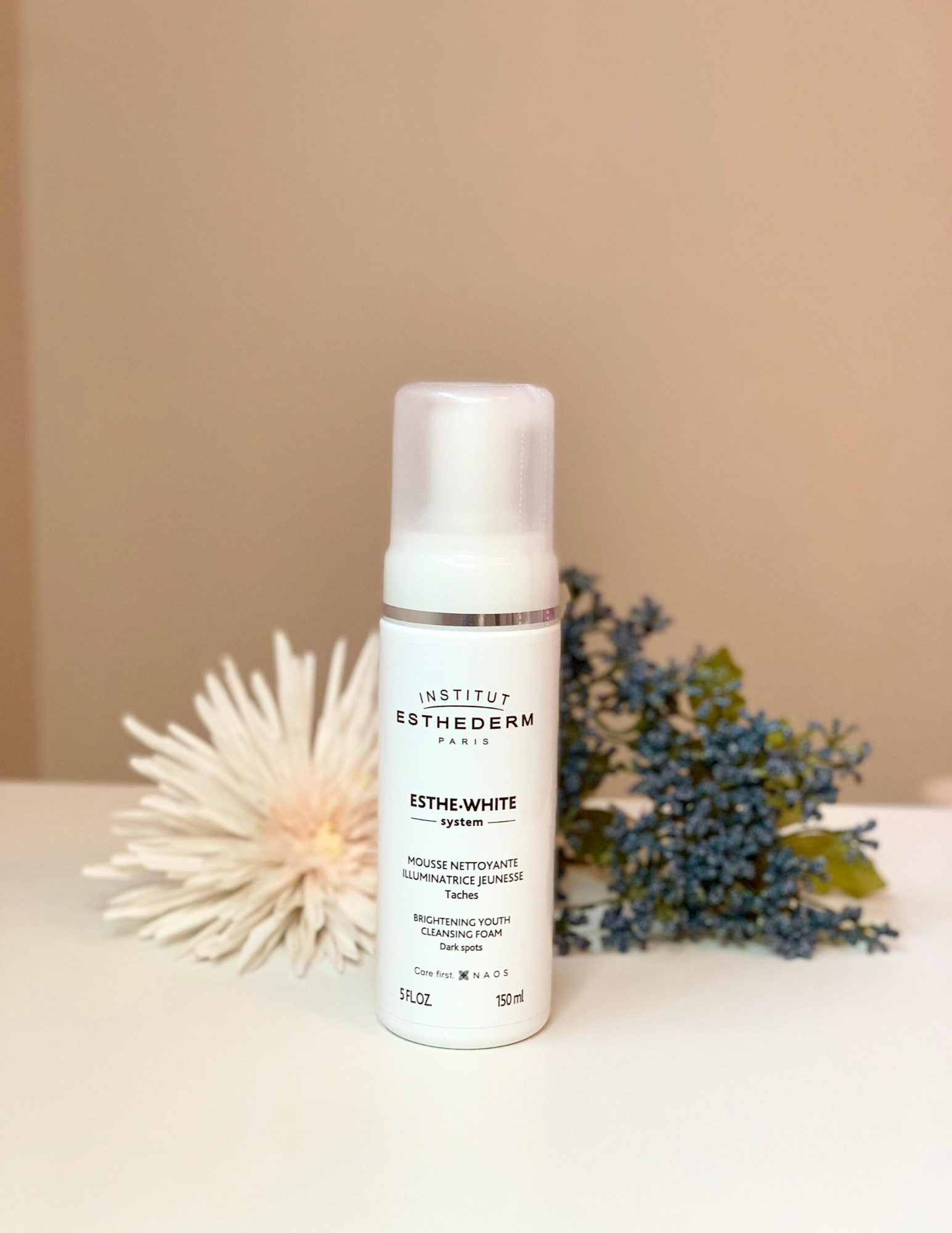 Esthe-White - Mousse Nettoyante Illuminatrice Jeunesse