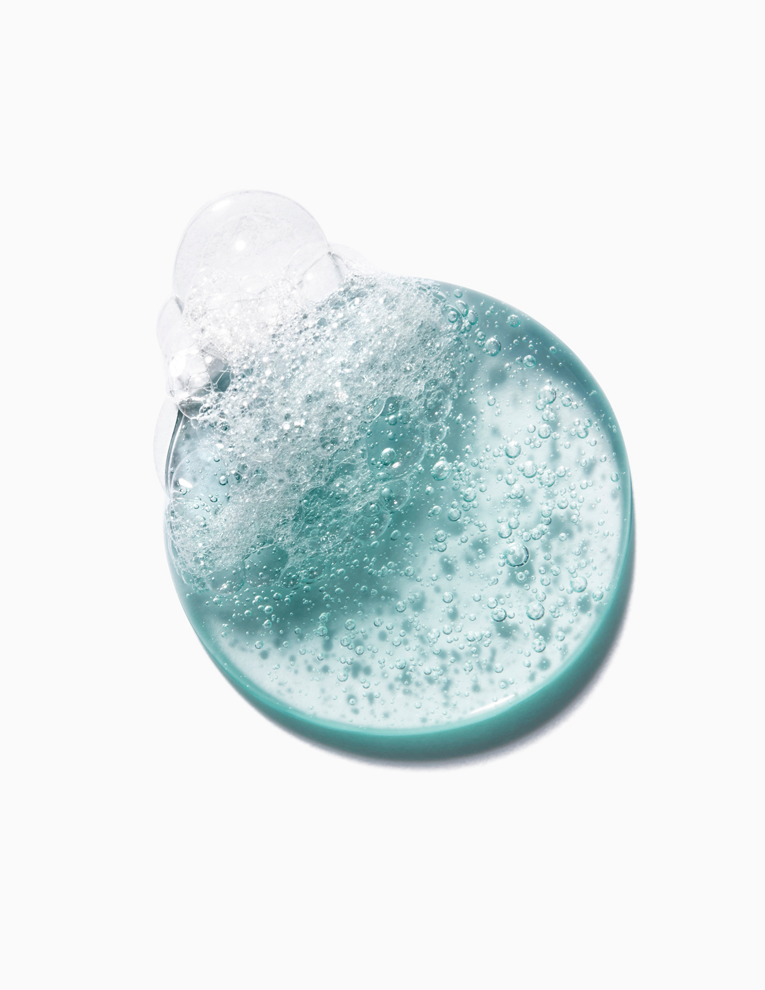Kérastase Genesis Homme : Le bain de force quotidien est un shampoing fortifiant pour rendre les cheveux beaucoup plus forts et plus résistants à travers le temps. Livraison rapide et gratuite dès 50$ - Conseils personnalisés